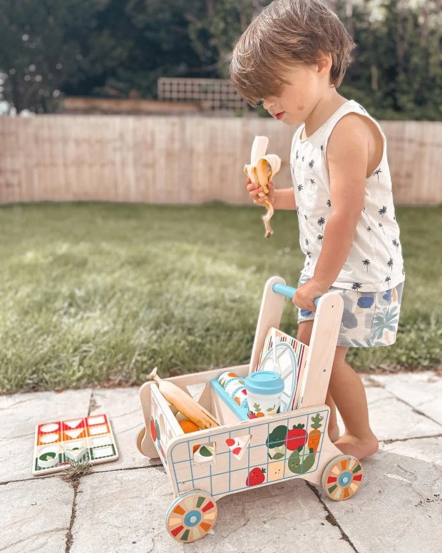 Melissa & Doug Wooden Shape Sorting Grocery Cart 5 Melissa & Doug Wooden Shape Sorting Grocery Cart - Image 5