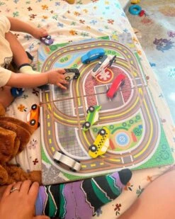 Melissa & Doug 18-Piece Wooden Take-Along Tabletop - Town -Melissa & Doug Shop 620 120