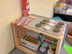 Melissa & Doug Bake & Decorate Cupcake Set -Melissa & Doug Shop 620 138