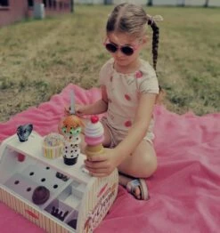 Melissa & Doug Wooden Scoop-and-Serve Ice Cream Counter 28-Piece Play Set -Melissa & Doug Shop 620 140