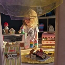 Melissa & Doug Wooden Scoop-and-Serve Ice Cream Counter 28-Piece Play Set -Melissa & Doug Shop 620 141