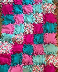 Boys Girls Neutral Melissa & Doug Melissa & Doug Created By Me! Heart Fleece Blanket No-Sew Craft Kit (40 Squares, 3.5 Feet X 5 Feet) -Melissa & Doug Shop 620 144