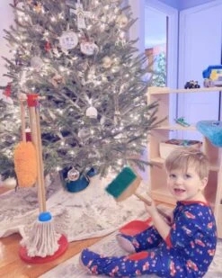 Melissa & Doug Dust! Sweep! Mop! 6-Piece Pretend Play Cleaning Set 38 Melissa & Doug Dust! Sweep! Mop! 6-Piece Pretend Play Cleaning Set -Melissa & Doug Shop 620 17