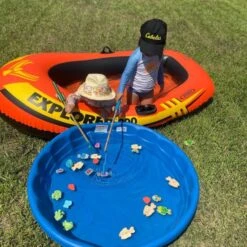 Melissa & Doug Catch & Count Magnetic Fishing Game -Melissa & Doug Shop 620 33