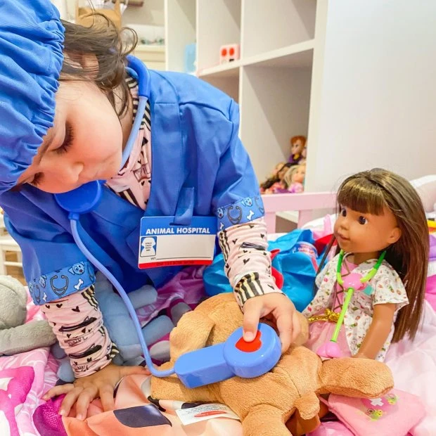 Melissa & Doug Veterinarian Costume - Kids 5 Melissa & Doug Veterinarian Costume - Kids - Image 5